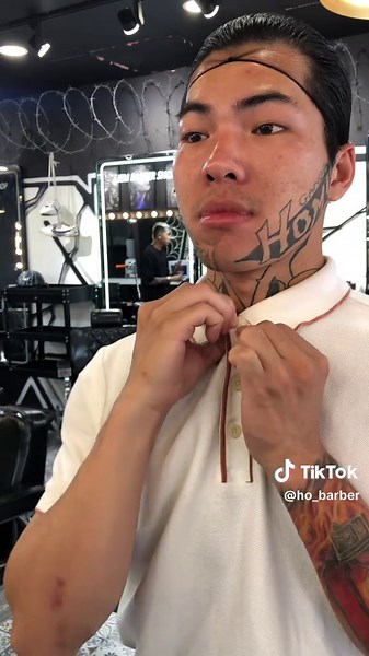 have a nice day •••CHICANO LIEM BARBER SHOP••• 🇻🇳📍65 Nguyen Thai Son, phuong 4, quan Go Vap, thanh pho Ho Chi Minh.📍 #chicano #cholo #chicanostyle #oldies #la #mexico #family #vietnam #vietmonster #ho_barber