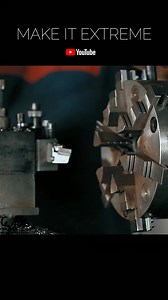 How to cut Thread on a Lathe #makeitextreme #makeitextremeshorts #lathe #tools | Make it Extreme