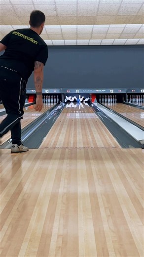 🤫✌️ | 2 Handed Bowling Tricks