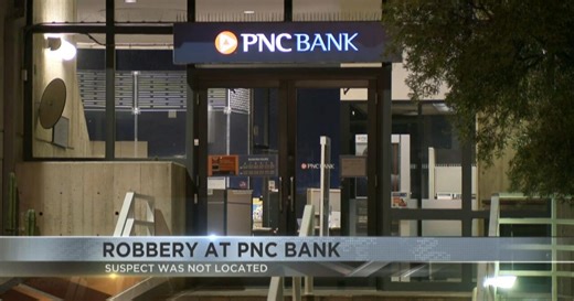 Tucson bank robbery suspect escapes on bus