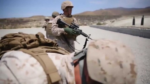 枪械解析：M4A1突击步枪，开枪的声音还是那么熟悉！