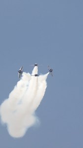 68K views · 3.8K reactions | The Blue Angels low break cross over NAS Pensacola #usa #usnavyblueangels #blueangels | BrandonBottsavfilms | Facebook