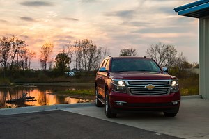 2015 Chevrolet Tahoe 4WD LTZ: Around The Block