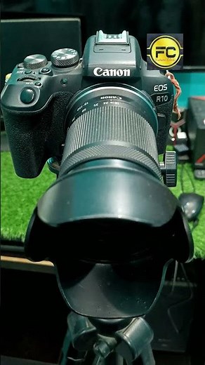 Canon R10 Built in Flash