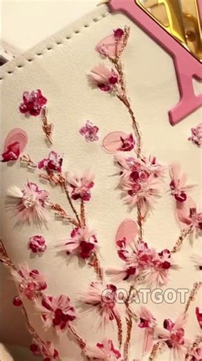 The kind of bag that feels gentle