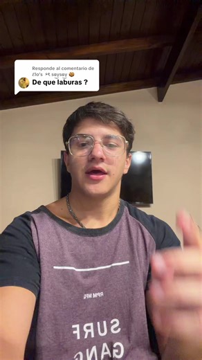 Respuesta Divertida a 𝓔lo: ¿De Qué Laburo?