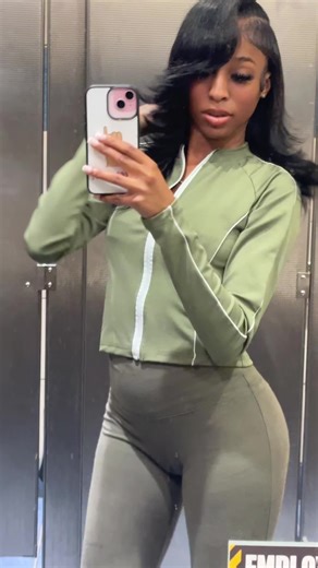 JAVAA😍 (@princessjavaa)’s videos with BTTMFRN - SO SUPA 🏂