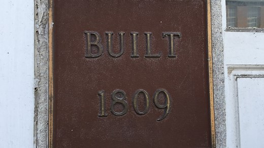 In Maine's bicentennial year, Hallowell tells the story of the state