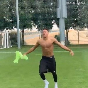 68K views · 28 shares |  Jesse Lingard takes crossbar challenge with his mates pretty seriously... | COPA90 | Facebook