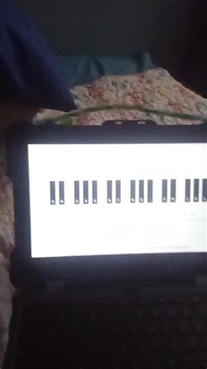 Tutorial on how to play EFN on music a. com virtual piano twins #fyp #xyzbca