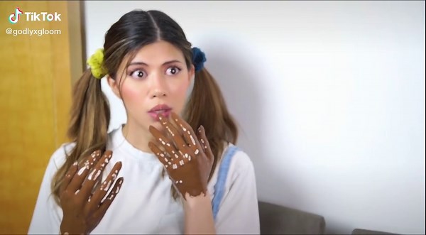 #ad i’m going to make so many edits of her #godlyxgloom #SimsSelves #MakeItCinematic #askme #fypdoesntwork #fyp #4u #gloomedit #gloom #edit #bored #gloomdogedit #poll #kassieisabelle #kassieisabelledit #sponsored #gloomdog #thecoldestwater #bangenergy #bangenergyceo @gloomdog