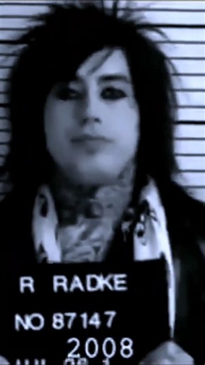Ronnie Radke's short parody video about his pectacular release from prison (2011)