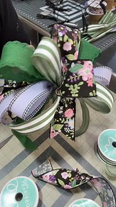 173K views · 1.2K reactions | Let's make a multi-ribbon spring bow, y'all! #DIYSpringBows #handmadebows #bowmaking #wreathmaking | Southern Charm Wreaths | Facebook