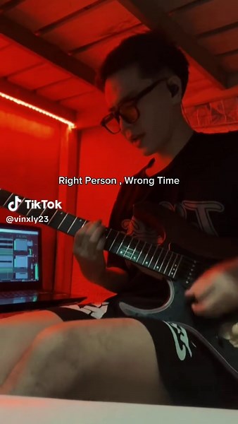 Bulong Guitar Cover: Right Person, Wrong Time