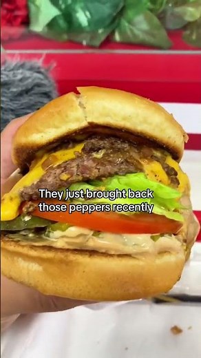 I Ate At LA’s MOST Famous Food Spots 🌴🍔