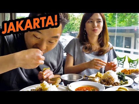 Epic Food Tour Across Indonesia—Obama’s Fave Included