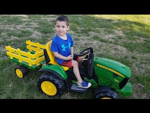 John Deere Ground Force Tractor with Trailer Peg Perego Unboxing and Assembly | Toy Cars for kids