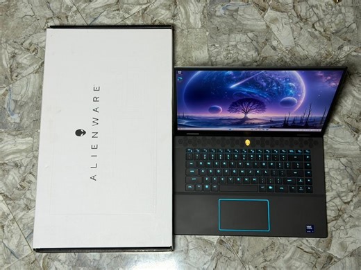 Dream Oracle Tech Store on Instagram: "*ALIENWARE M16 R2* 16″ QHD+ 240Hz G‑SYNC Display Intel®️ Core™️ Ultra 7 155H (14th Gen) 16GB RAM / 1TB SSD NVIDIA GeForce RTX 4070 8GB GDDR6 Dedicated Graphics Card Intel®️ AI Boost | Intel®️ Arc™️ Graphics Windows Hello Face (IR camera) AlienFX Per-Key RGB Lighting Boxed with Charger #fyp #pc #nvidia #viral #blowthisup"