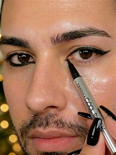 Easy Black Smoky Eyeliner Tutorial