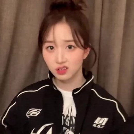 Run for Roses by Nmixx