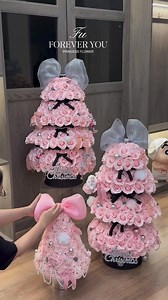 Christmas is coming! #Christmas #christmas2025 #noel #treehouse | Forever You - Princess Flower