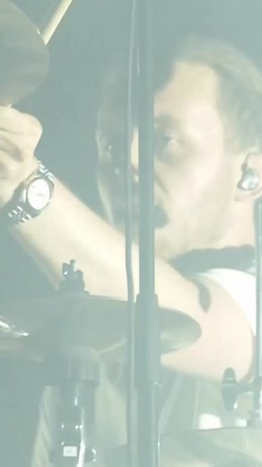 Insomnia - Disclosure's 2025 Edit is out now! Listen: https://FaithlessOfficial.lnk.to/2025edit | Faithless