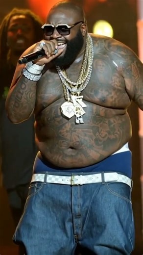 RICK ROSS ft .Lil Wayne "MONEY BAGS"(official video) subscribes to be notify for full video.