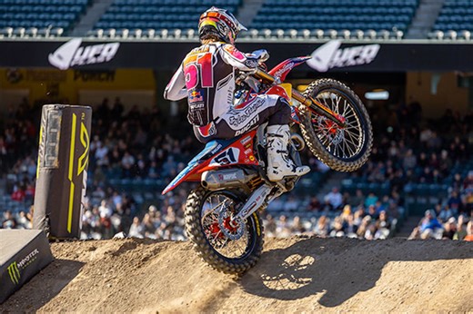 Justin Barcia ‘Extremely Beat Up’ After Frightening Anaheim 1 Crash - Fullnoise.com.au Motorcycle News