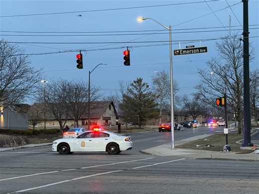 1 police officer killed, 2nd officer injured in Beech Grove shooting; Suspect apprehended