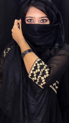 Silver pearls Bridal makeup | On Loop 🔁 🖤 #transition #makeup #transitionreels #explorepage #fypreel #dhurandhar #trending | Instagram