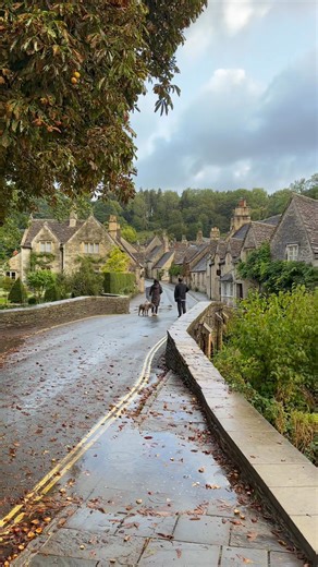 128K views · 6.6K reactions | Castle Combe is a small picturesque village in Wiltshire, England  #castlecombevillage #cotswolds #beautifuldestinations #wiltshirevillages #virals #englandvillages | Europe attractions | Facebook