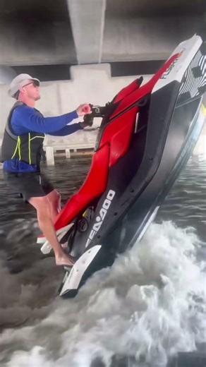 Popping a wheelie on a jet ski #jetski #seadoo #sparktrixx