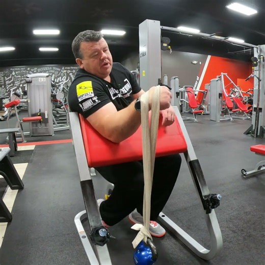 Master Pronation & Static Hold: Gym Secrets Revealed! #shorts