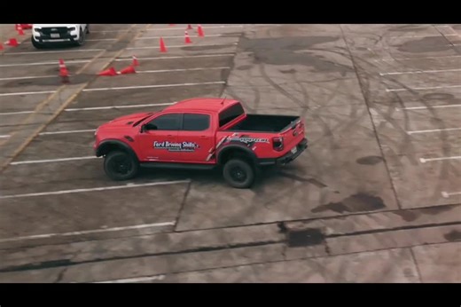 លំអិតបន្ថែមលើប្រពន្ធ័ Traction Control #tractioncontrol #4x4 #cambodia