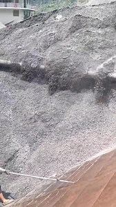 The process of self-unloading ship unloading sand and gravel #sand and gravel #self-unloading ship #canal #unloading ship #crew #loading and unloading ship #ore | 丁掌柜