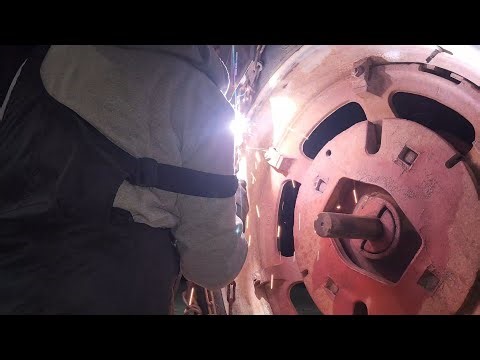 Farmall H | Repairing CHAINS and HIGH Voltages!