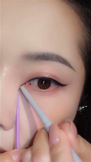Eyeliner Made Easy 👁️ | Simple Beginner Eyeliner Tutorial | Step-by-Step Eye Makeup Guide #shorts
