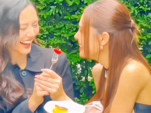 互喂蛋糕，比蛋糕还甜的俩人【LMSY | 爱情诡计】