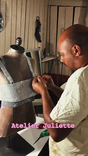 Mannequin Garment Adjustment at Atelier Juliette