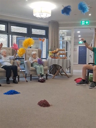 Fun with exercise @Mr dod Fitness #funexercise #fyp #pompom