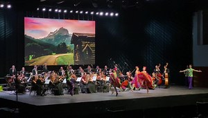 A Strauss Festival Orchestra e o Strauss Festival Ballet Ensemble na Sala Tejo. | MEO Arena