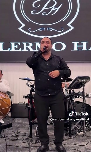 Mastering the Clarinet: Armencho Vardges Hakobyan