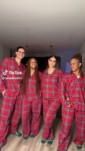 SplashTwinz (@splashtwinz) - Understanding the Unique Bond Between Twins