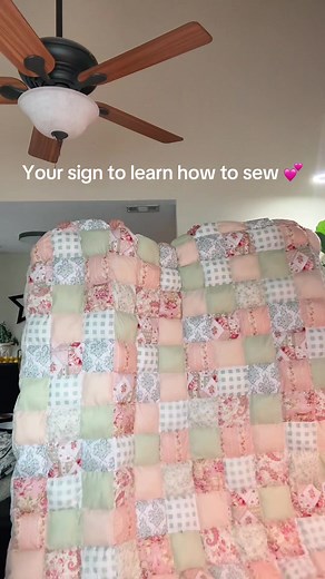 Learn How to Sew a Puff Quilt Step by Step