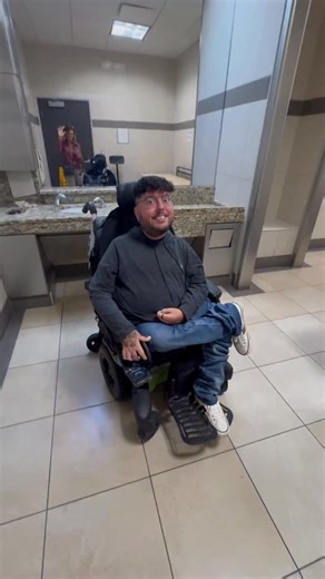 I was so happy to see this adult-sized changing table in the Atlanta airport yesterday! It’s located across from the F10 gate. 🚽♿️ #wheelchairlife #accessibletravel #accessibility #wheelchairuser #accessibilityforall #disabled | Curb Free with Cory Lee