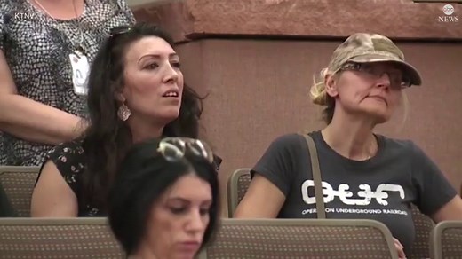 Mask mandate imposed on Las Vegas county employees but not tourists or casinos