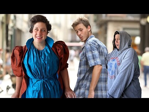 Make an 1890s Tea Gown to Level Up Your Loungewear!