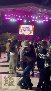 Tu y yo bailando de cachetito con el ritmo kandente nose piensalo vaquero😍🌵 #creadoradecontenidoamadita #Compartir | Amadita