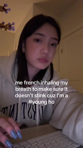 misha! (@mishalikesboba)’s video of speaking french