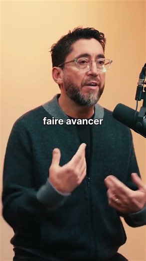 La formation des pilotes, c'est un peu comme apprendre à conduire, mais en version plus intense. To